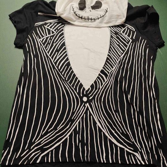 Disney's Nightmare Before Christmas Hooded Skull T-Shirt - XXL Juniors - Picture 1 of 6